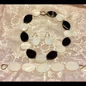 Black & White Necklace, Bracelet, & Earrings Set